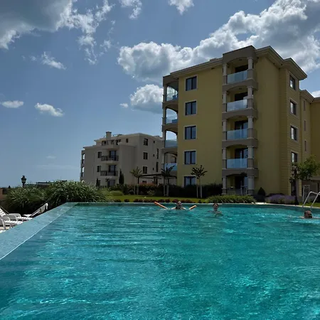 The Portal Infinity Pool And Barbecue Апартаменты *